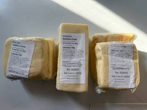 lot 74 image: UP. 3 Cheese Variety-Horseradish, Onion Jack