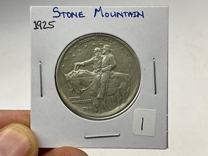 lot 1 image: 1925 Stone Mountain Siver Commemorative Half Dollar