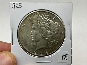 lot 125 image: 1925 Silver Peace Dollar