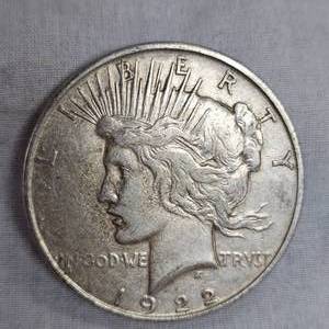 lot 91 image: 1921D Peace Dollar $1