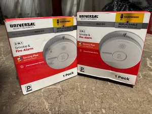 lot 83 image: Lot of 2 Universal Security Instruments Hardwired and 1-Year Battery Backup Smoke Detector with Photoelectric Sensor