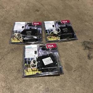 lot 22 image: Lot of Siemens 15 Amp 1 in. Single-Pole Combination AFCI Circuit Breaker RBPU Customer Returns See Pictures