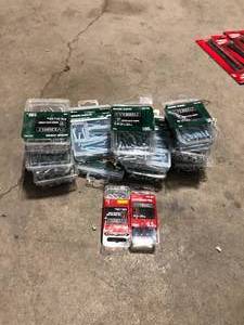 lot 38 image: Lot of Assorted Nails and Screws Various Models and Conditions Customer Returns See Pictures