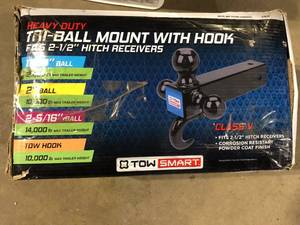lot 66 image: TowSmart Up to 14,000 lb. 1-78 in., 2 in, and 2-516 in. Ball Diameters Adjustable Trailer Tri-Ball Mount with Hook   Customer Returns See Pictures