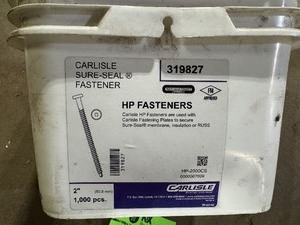 lot 96 image: Bucket CARLISLE SCREW #14 2 HP (1000PA) 319827