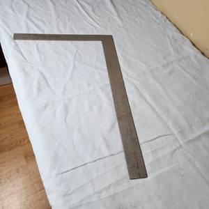 lot 6 image: Steel Carpenters Square