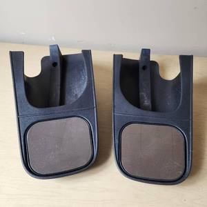 lot 22 image: Pair of Black Truck Side Mirror Extensions