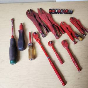 lot 47 image: Hand Tools and Accessories including Ratchets, Vice Grips, Screwdrivers, and Wrenches