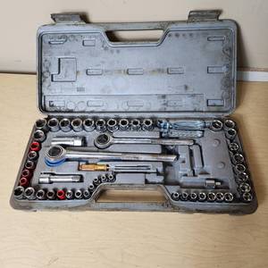 lot 51 image: Socket Set with Case