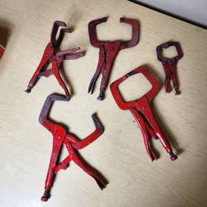 lot 64 image: Lot of Locking Welding Clamps