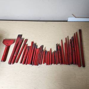 lot 81 image: Metal Punches and Chisel Tools