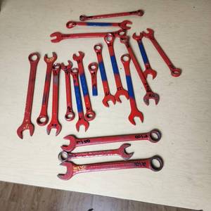 lot 108 image: Variety Lot of Wrenches