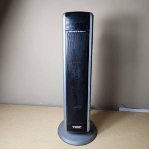 lot 127 image: Lasko Model 5586 Ceramic Tower Heater