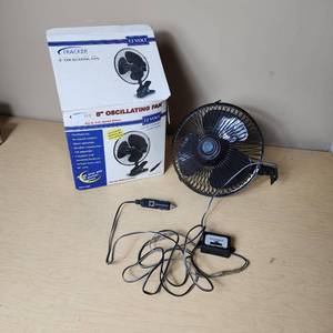 lot 132 image: Tracker 8 Oscillating Fan Model 023-330 with 12V DC Power