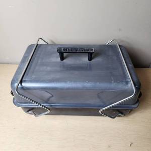 lot 151 image: Char-Broil Portable Charcoal Grill