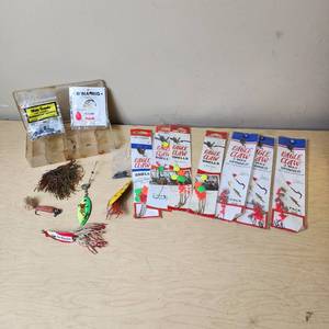 lot 164 image: Eagle Claw Fishing Gear including 2-Way Spinners, Rubbercore Sinkers, and Assorted Lures