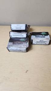 lot 198 image: Grip Fast Pole Barn Screws in Various Sizes