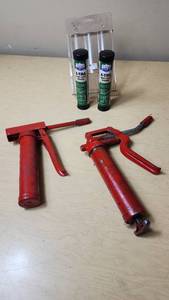 lot 249 image: Lucas Oil X-TRA Heavy Duty Grease and Grease Guns