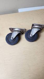 lot 253 image: Noelting Faultless No. 20 Caster Wheels