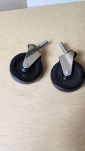 lot 254 image: Steel Swivel Casters with Threaded Stem