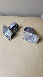 lot 263 image: 3 Swivel Cast Iron Caster Wheels with Load Capacity 250 lbs