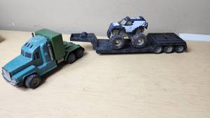 lot 271 image: Mattel Truck and Trailer with Monster Truck Toy Set