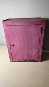 lot 339 image: Red Metal Storage Cabinet with Shelving 22.5 tall