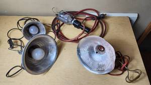 lot 349 image: Metal Clamp Lights and Work Light with Extension Cord Lot