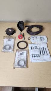 lot 372 image: Miscellaneous Automotive Parts and Hardware Kits including Fel-Pro Exhaust Pipe FlangeRings and Hardware Kits