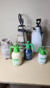lot 374 image: Lot of Garden Sprayers Including Home & Garden Sprayer and Aqua Force Water Balloon Filling Station
