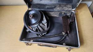 lot 382 image: Power Steering Pump
