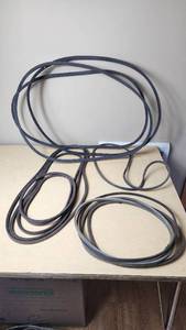 lot 383 image: Variety of V Belts