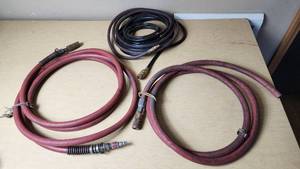 lot 389 image: Air Hoses with Fittings