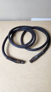 lot 404 image: Hydraulic Hose