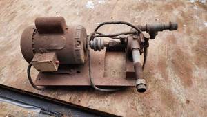 lot 412 image: Zoeller Electric Motor Model 17725 and Pump Assembly