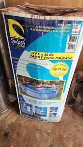 lot 438 image: Splash Club 12 Ft x 36 In Family Pool Package with Cartridge Filter System - Unsearched