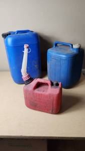 lot 452 image: Plastic Containers - Gas and Water