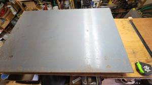 lot 477 image: Steel Shelves - No Risers