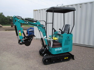 lot 422 image: CFG H15R 1ton Excavator