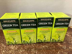 lot 48 image: Bigelow Decaf Green Tea