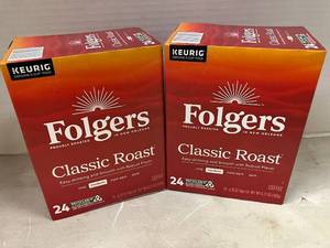 lot 61 image: Folgers Classic Roast K-Cups