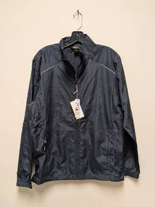 lot 21 image: NEW CORE365 SMALL WINDBREAKER JACKET (NAVY)