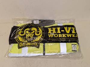 lot 7 image: NEW OCCUNOMIX HI-VIZ WORKWEAR SMALL JACKET