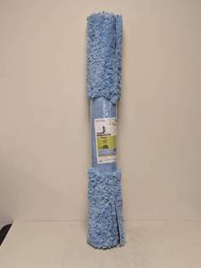 lot 73 image: NEW ROOM ESSENTIALS AREA RUG (BLUE SHAG)