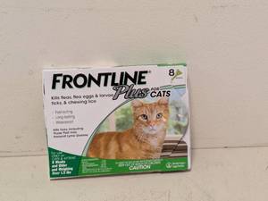 lot 92 image: NEW FRONTLINE PLUS FOR CATS 8PK.