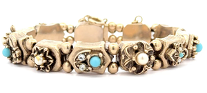 lot 47 image: Mini Pearl & Turquoise Textured Vintage Style Bracelet VIDEO
