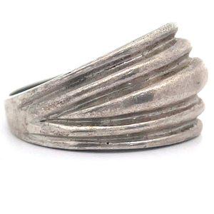 lot 44A image: Taxco Mexico Scalloped Shell Rich Patina Ring