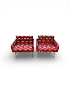 Herman Miller Geiger Tuxedo Chair Multicolor