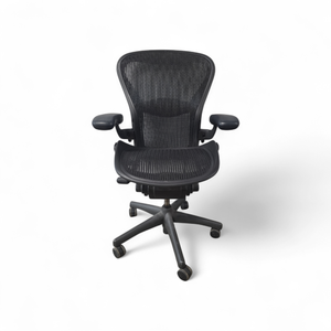 lot 58 image: Herman Miller Aeron Size B