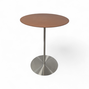 lot 71 image: Bernhardt Accent Table